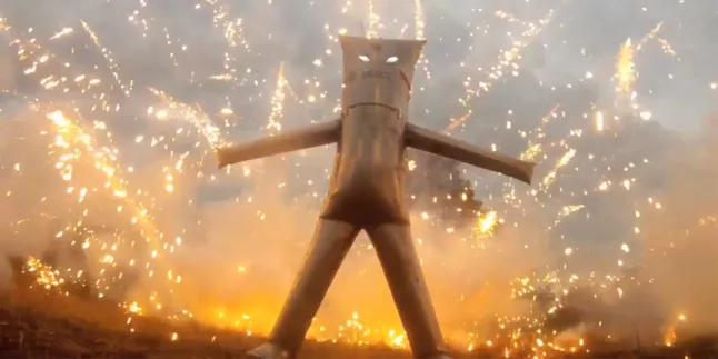 Demi Jadi 'Iron Man', Pria Ini Nekat 'Bakar' Diri Sendiri