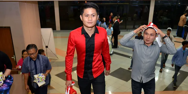 Demi Jadi Seleb, Esal Revano Rela Natalan Tanpa Keluarga Demi Jadi Seleb, Esal Revano Rela Natalan Tanpa Keluarga