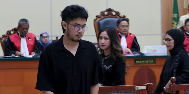Demi Kawal Kasus Kematian Dante, Angger Dimas Akui Hubungannya dengan Tamara Tyasmara Kian Membaik Demi Kawal Kasus Kematian Dante, Angger Dimas Akui Hubungannya dengan Tamara Tyasmara Kian Membaik