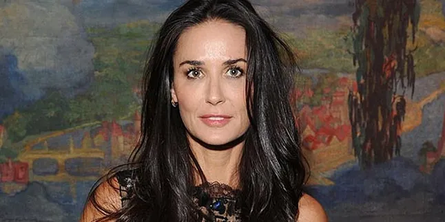 Demi Moore Kencani Mantan Pacar Lindsay Lohan? Demi Moore Kencani Mantan Pacar Lindsay Lohan?