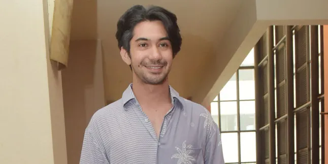 Demi Peran Dalam 'THE GIFT', Reza Rahardian Belajar Pada 9 Orang Tunanetra Demi Peran Dalam 'THE GIFT', Reza Rahardian Belajar Pada 9 Orang Tunanetra