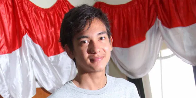 Demi Peran di 'SANG KIAI', Adipati Dolken Tinggalkan Handphone