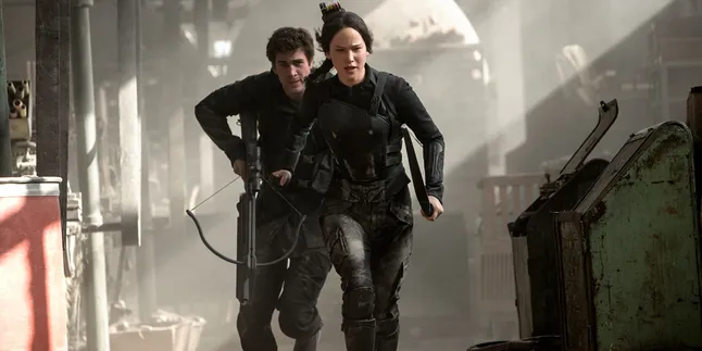 Demi Raih Box Office, MOCKINGJAY PART 1 Rilis 2 Trailer Sekaligus