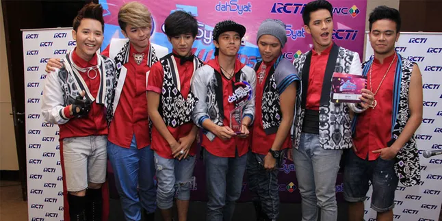 Demi Smashblast, Smash Bikin Video Klip di Korea