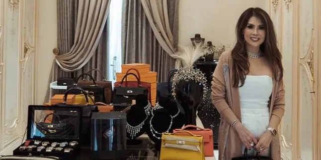 Demi Tas Branded, Penyanyi Helena Lim Hamburkan Uang Lebih Dari 10 Miliar Rupiah!