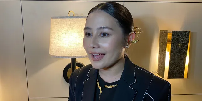To Improve Quality, Prilly Latuconsina Says PARFI 56 Will Provide Special Training for Indonesian Actors