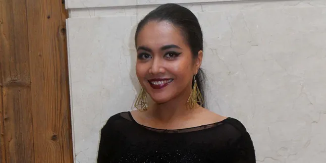 Denada - Jerry Resmi Bercerai, Ini Kata Sang Pengacara Denada - Jerry Resmi Bercerai, Ini Kata Sang Pengacara