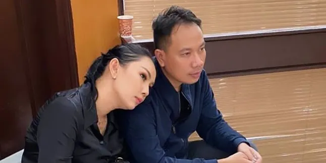 Dengar Kabar Kalina Ocktaranny Mau Nikah Lagi dengan Vicky Prasetyo, Mantan Suami Akui Tidak Kaget Dengar Kabar Kalina Ocktaranny Mau Nikah Lagi dengan Vicky Prasetyo, Mantan Suami Akui Tidak Kaget