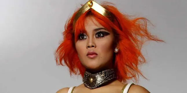 Dengar Lagu Iwak Peyek, Angel Menangis Dengar Lagu Iwak Peyek, Angel Menangis