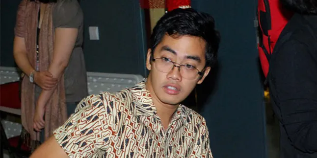 Dennis Adishwara: Tenang, Gue Subur Kok