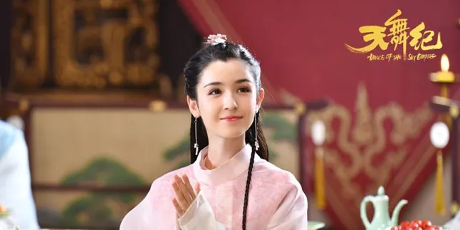 Deretan Aktor Tampan yang Pernah Dipasangkan dengan Wu Jiayi, Mana yang Paling Nempel Banget?