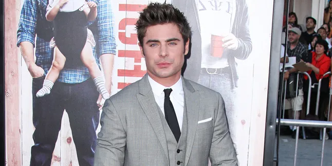 Deretan Artis Cantik Ini Pernah Rebut Hati Zac Efron