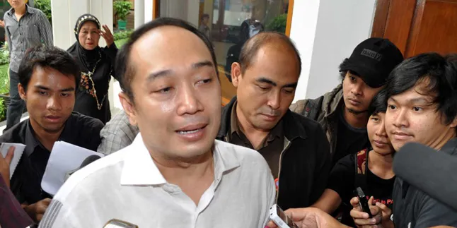 Desainer Adjie Notonegoro Datang ke Istana, Mau Jadi Menteri?