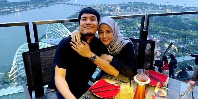 Desta and Natasha Rizky Agree to Divorce, Revealed That Their Marriage Has Been Troubled for a Year