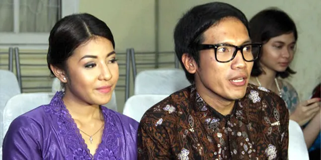 Desta - Natasha Rizki Gunakan Dua Konsep Pernikahan Desta - Natasha Rizki Gunakan Dua Konsep Pernikahan