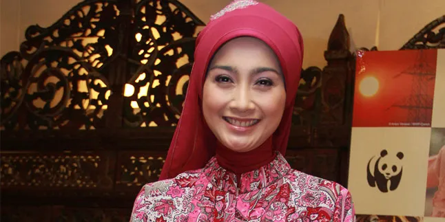 Desy Ratnasari Sering Diprotes Anak Desy Ratnasari Sering Diprotes Anak