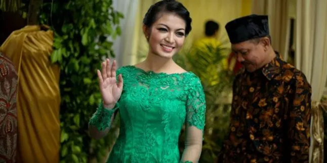Detail Makeup Cantik Selvi Ananda di Upacara Kemerdekaan RI ke-73, Anggun Luar Biasa