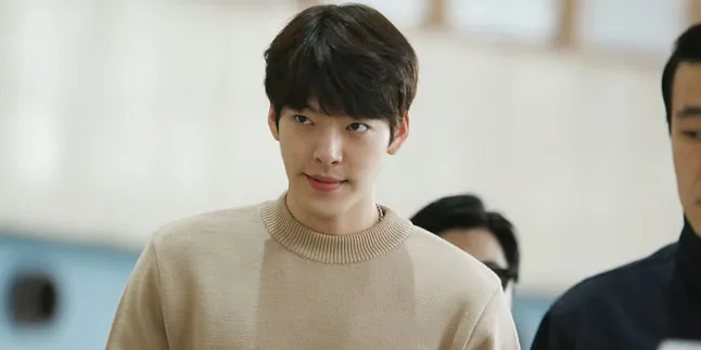 Detail Penyakit Kim Woo Bin Kembali Dibahas, Fans Makin Khawatir