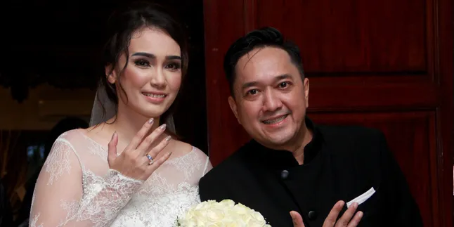 Detail Pernikahan Feby Febiola dan Ayah Petra Sihombing, Unik