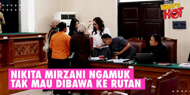 The Moments of Nikita Mirzani Getting Angry in the Courtroom, Requesting Dr. Reza Gladys's Recording to be Played