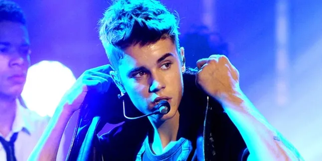 Detil Kecelakaan Fotografer 'Pemburu' Justin Bieber Terungkap! Detil Kecelakaan Fotografer 'Pemburu' Justin Bieber Terungkap!