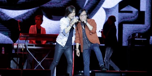 Dewa 19 ft Once - Ari Lasso dan Dul Jadi Penutup Sempurna di Tamagochill Festival