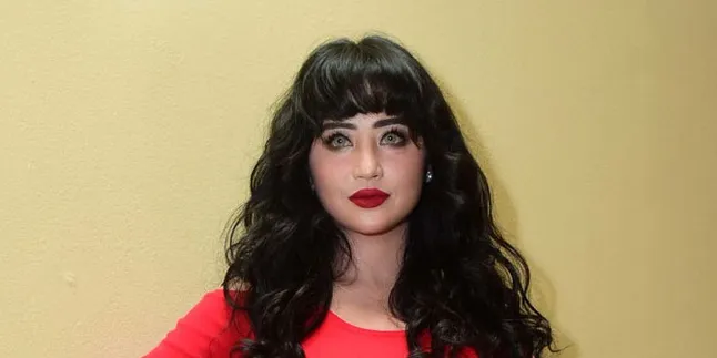 Dewi Perssik Bakal Ikut Bergabung di Cecepy Bareng Ayu Ting Ting & Zaskia Gotik?