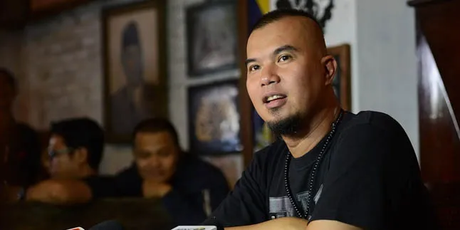 Dhani: Kalau Memilih Istri Saya Kadang Salah, Curhat Atau Canda? Dhani: Kalau Memilih Istri Saya Kadang Salah, Curhat Atau Canda?