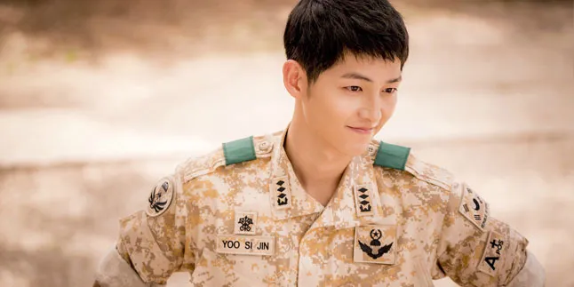 Di Balik Kepribadian Yang Cute, Ini Sosok Asli Song Joong Ki