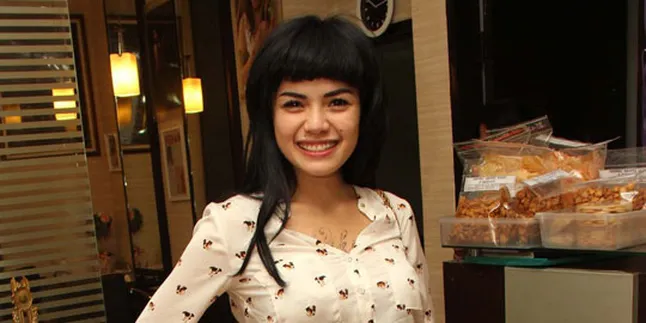 Di Penjara, Nikita Mirzani Insyaf!