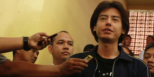 Di Tahanan, Berat Badan Roger Danuarta Bertambah Di Tahanan, Berat Badan Roger Danuarta Bertambah