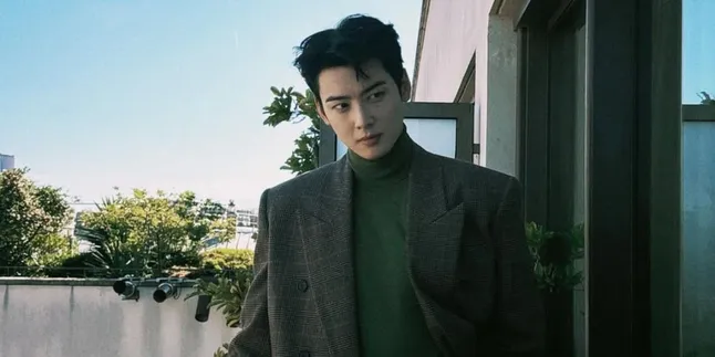 Di Tengah Wamil Cha Eun Woo Siapkan Rilis Album Terbaru "ELSE"