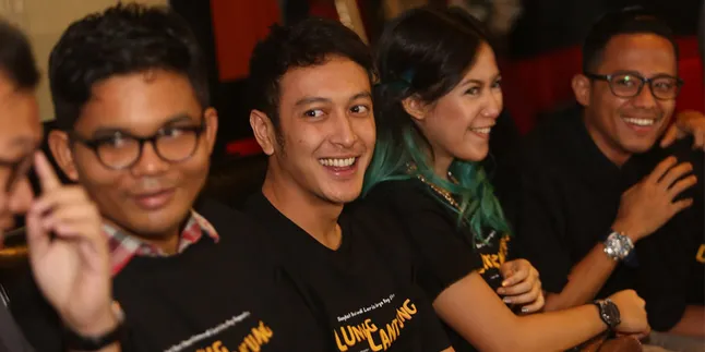 Diam-Diam, Dimas Anggara Ternyata Sudah Bertunangan