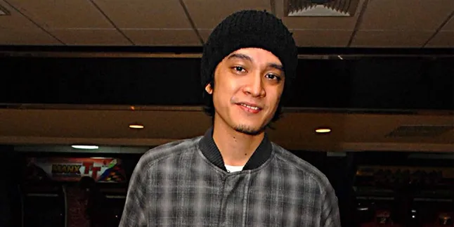 Diam-Diam Nikah, Yogi Finanda Resmi Lepas Masa Lajang Dengan Clara