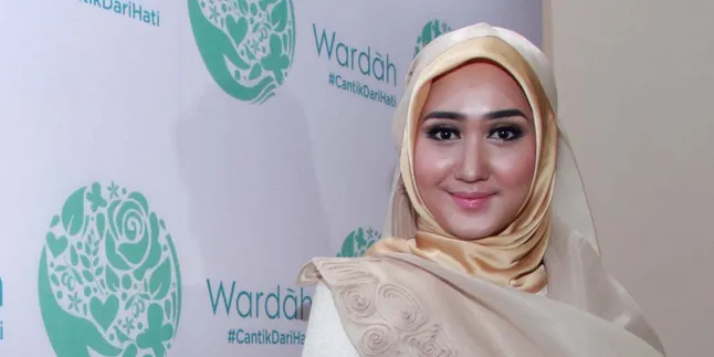 Dian Pelangi Bagi Tips Mix And Match Baju Agar Lebaran Kalian Makin Kece