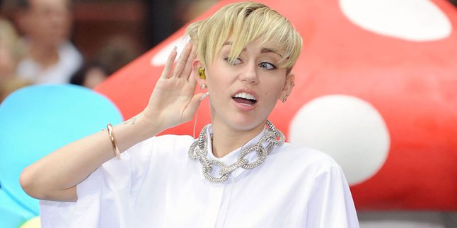 Dianggap Menipu, Miley Cyrus Dituntut Promotor