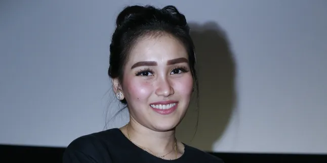Dianggap Tendang Muka Andika Kangen Band, Ayu Ting Ting: Kami Baik-Baik Saja Dianggap Tendang Muka Andika Kangen Band, Ayu Ting Ting: Kami Baik-Baik Saja