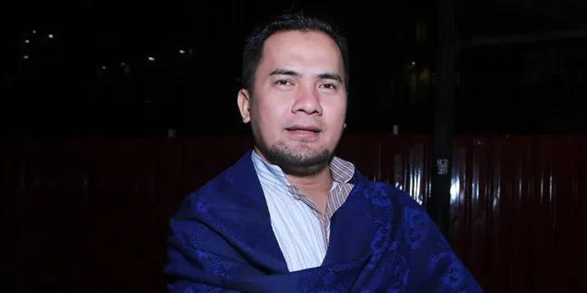 Dibawakan Kue Bolu, Begini Kondisi Saipul Jamiell Dalam Penjara Dibawakan Kue Bolu, Begini Kondisi Saipul Jamiell Dalam Penjara