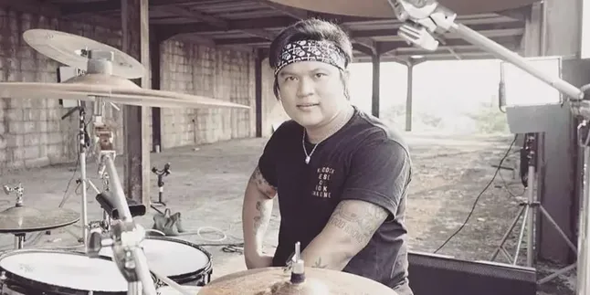 Diblok di Instagram, Posan Ngamuk dan Sebut Band Kotak Sudah Keterlaluan Diblok di Instagram, Posan Ngamuk dan Sebut Band Kotak Sudah Keterlaluan