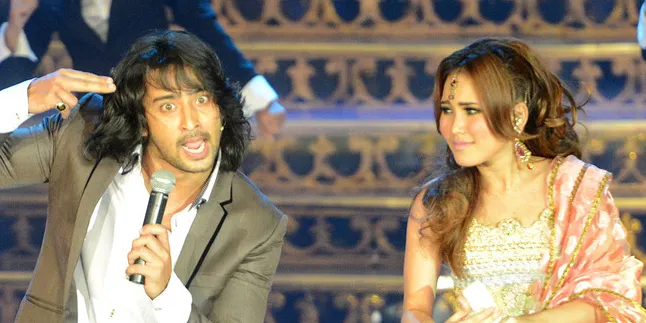 Dibuatkan Masakan Lebaran Oleh Ayu Ting Ting, Shaheer Melting Dibuatkan Masakan Lebaran Oleh Ayu Ting Ting, Shaheer Melting
