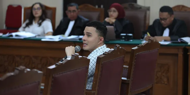 Interrogated About Money Request, Oky Pratama Claims Chat Was Not Extortion