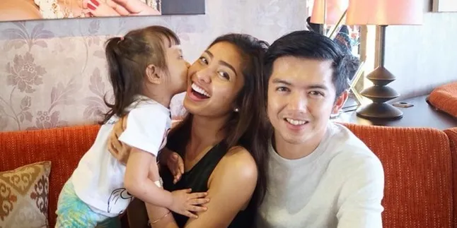 Diceraikan Oleh Nicky Tirta, Liza Elly Sudah Pasrah?