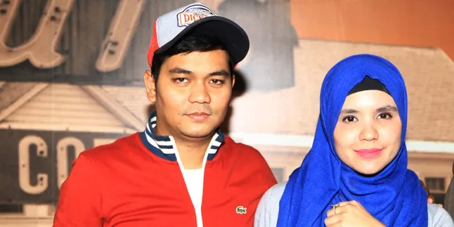 Didera Masalah, Indra Bekti Makin Mesra Dengan Aldilla Jelita Didera Masalah, Indra Bekti Makin Mesra Dengan Aldilla Jelita