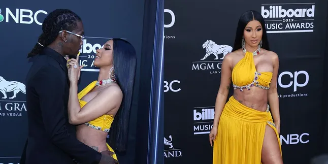 Diduga Alami 'Wardrope Malfunction', Cardi B: Itu Bukan Bagian Privatku!