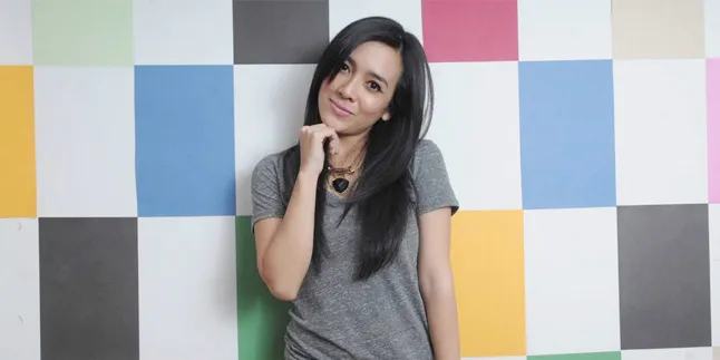 Diduga Lakukan Operasi Plastik, Ini Jawaban Santai  Dea Ananda