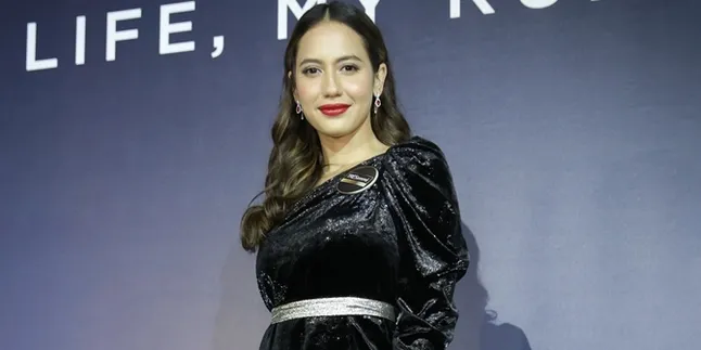 Digosipkan Dengan Ariel NOAH, Pevita Pearce Akui Masih Jomblo