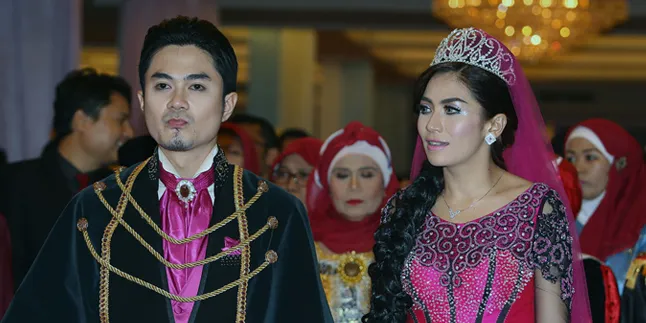 Digugat Cerai Cinta Penelope, Sang Suami Tak Tahu Menahu