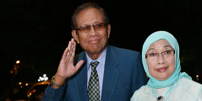 Dijenguk Tarsan, Tessy Hanya Diam Dijenguk Tarsan, Tessy Hanya Diam