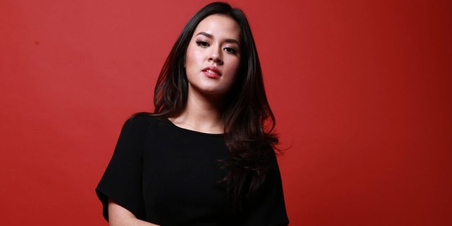 Dikabarkan Ada Nicholas Saputra di Klip, Apa Kata Raisa?