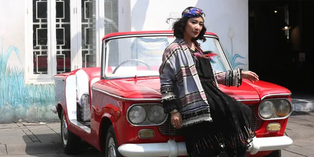 Dikabari Bahwa Ayahnya Meninggal, Uut Permatasari Shock